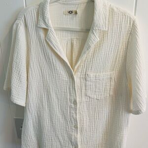 UGG Women’s Casual Cream Gauzy Button Down Shirt